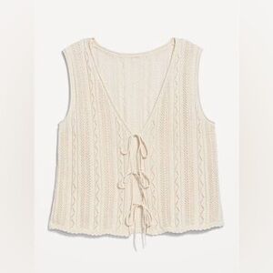 3/ $35 💸 Sleeveless Crochet Tie-Front Top